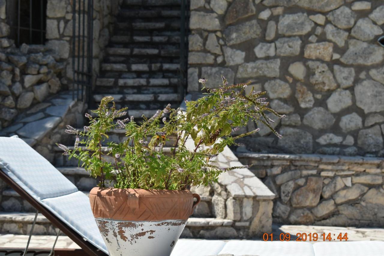 Estate Dafnopanagia Villa Magda Asprogerakata Bagian luar foto