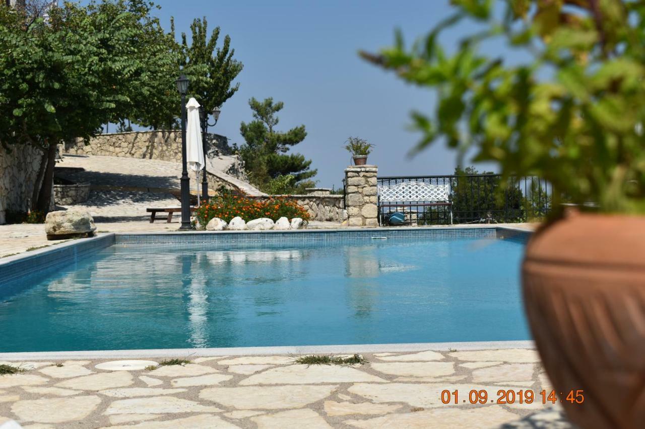 Estate Dafnopanagia Villa Magda Asprogerakata Bagian luar foto